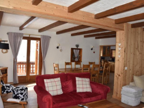 Luxueux chalet ensoleillé, ski aux pieds, près des pistes et du centre. - FR-1-464-169